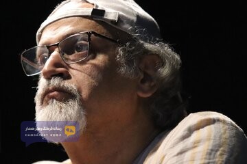 در تئاتر پول تبدیل به ابزار ساکت کردن آدم‌ها شده است/ تئاتر نباید این‌قدر بی‌رحم، دروغگو و ریاکار باشد