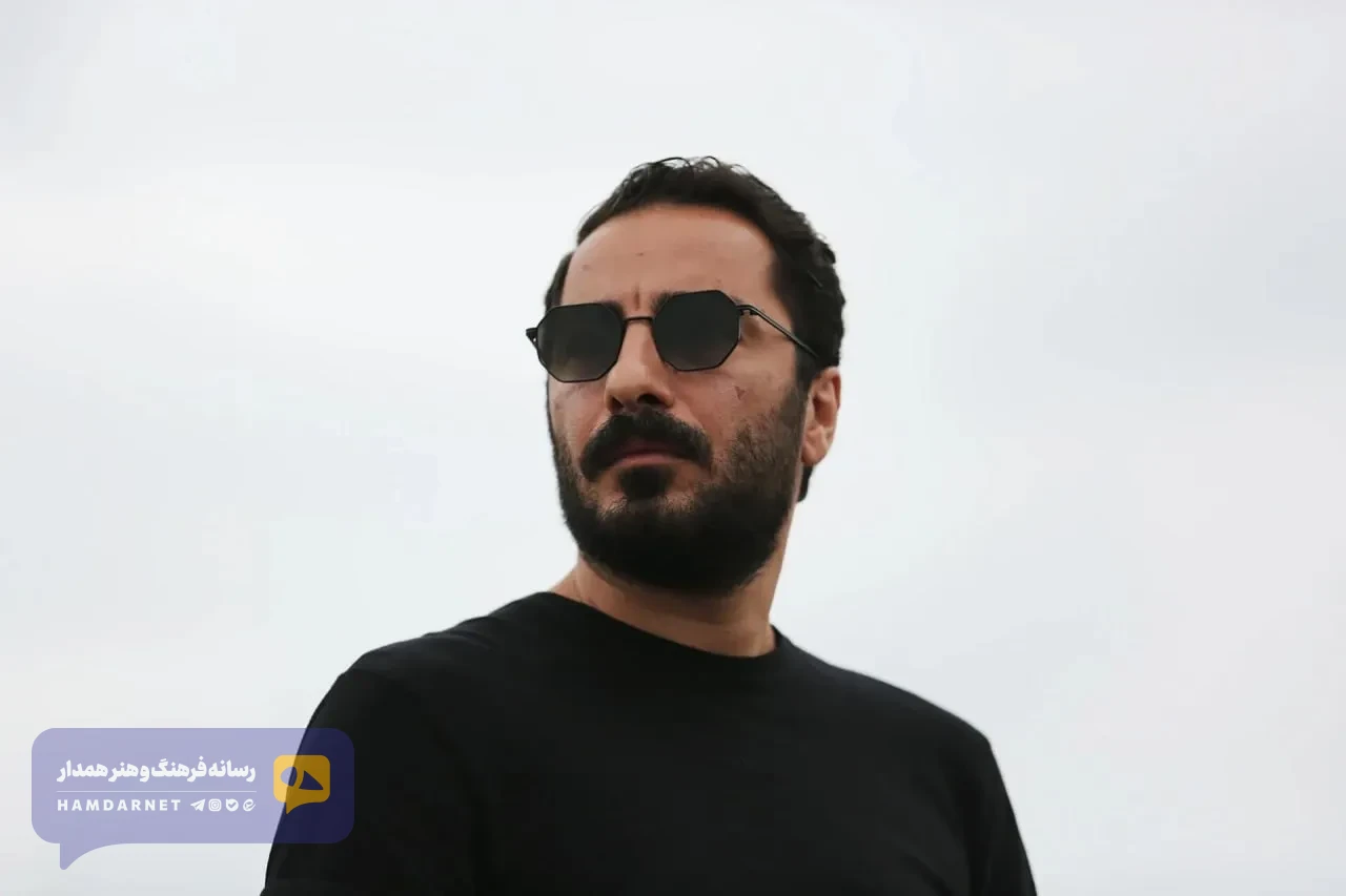 اخراج نوید محمدزاده از تئاتر «آرش»